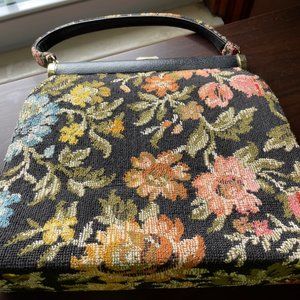 JR  FLORIDA USA VINTAGE NEEDLEPOINT PURSE
